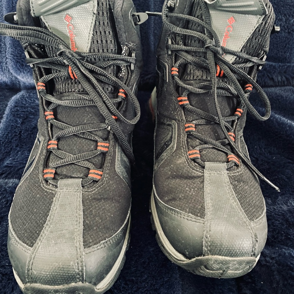 Columbia Black and Red Boots with Rugged Design